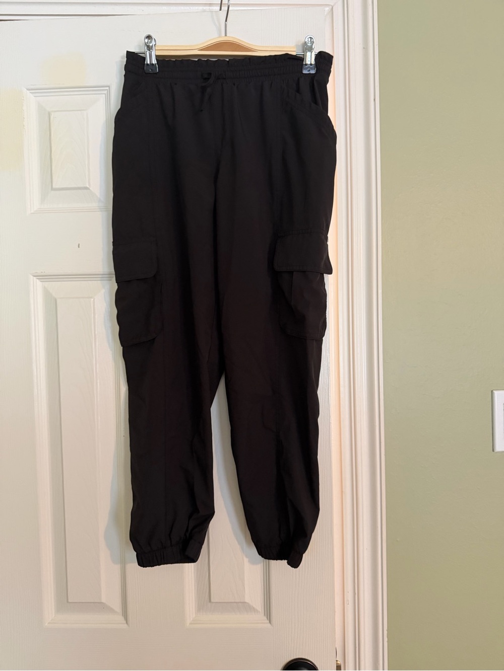 Old Navy Black Kids Cargo Joggers